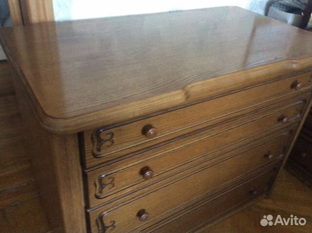 Комод из дерева Комод из дерева