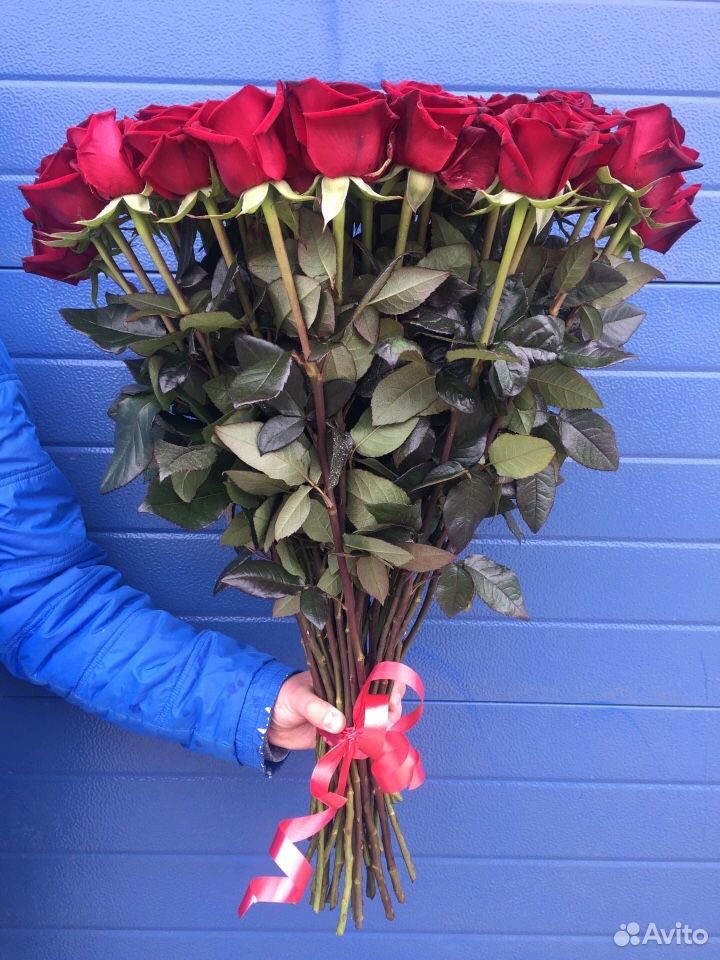 Букет роз (51 шт) купить на Зозу.ру - фотография № 2