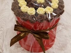 Шоколадные розы из бельгийского шоколада