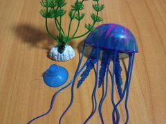 Медуза для аквариума + искусственные водоросли