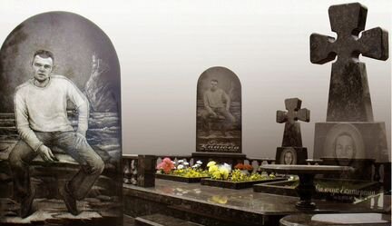 Памятники в Киселевске (похороны)