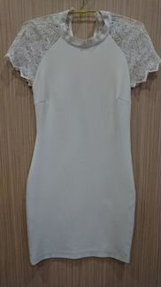 Платье белое с кружевами Зара размер 40-42 S