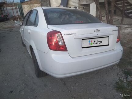 Chevrolet Lacetti 1.6 МТ, 2012, битый, 98 000 км