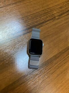 Apple Watch 5. 44mm