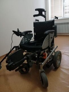 Инвалидное кресло (электропривод)