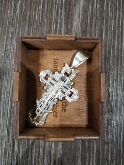 Продам серебряный крест