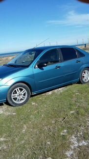 Ford Focus 2.0 AT, 2001, битый, 184 300 км