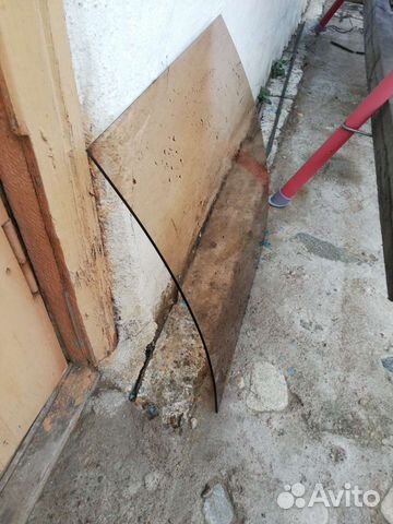 Стекло от мебельной стенки, сфера размер 48*48