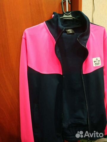 Спортивный костюм женский