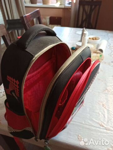 Школьный рюкзак