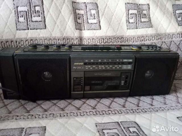 Продаю магнитофон 