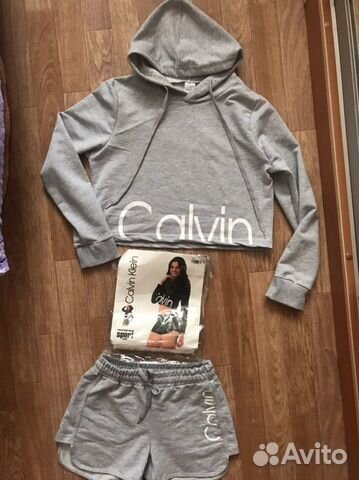 Calvin klein костюм