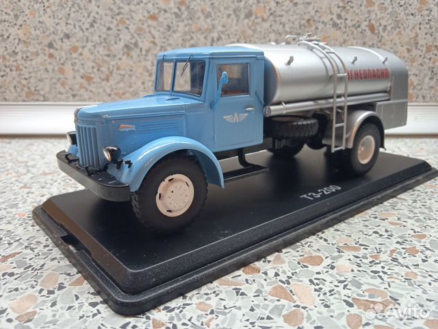 Модель автомобиля