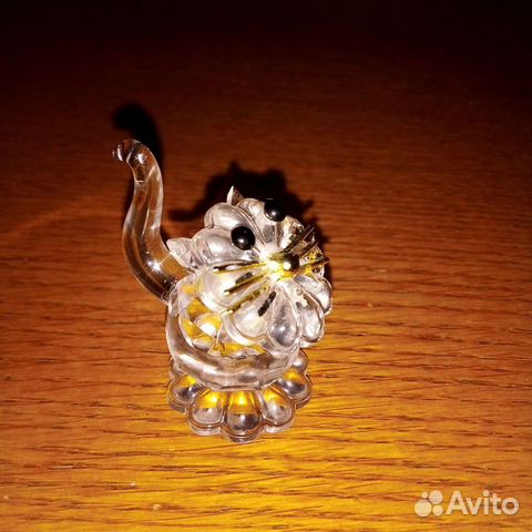 Котенок Сваровски