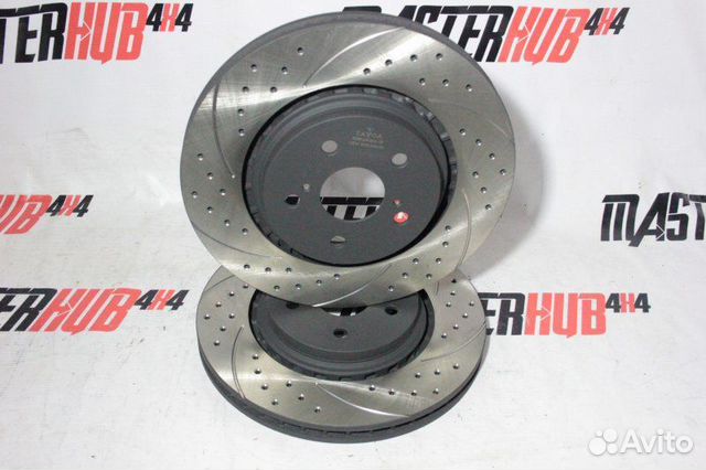 Тормозной перфорированный диск Тойота Камри 70