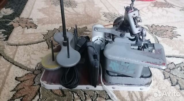 Оверлок промышленный