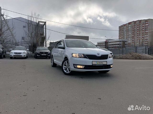 Skoda Rapid 1.6 AT, 2015, 72 000 км