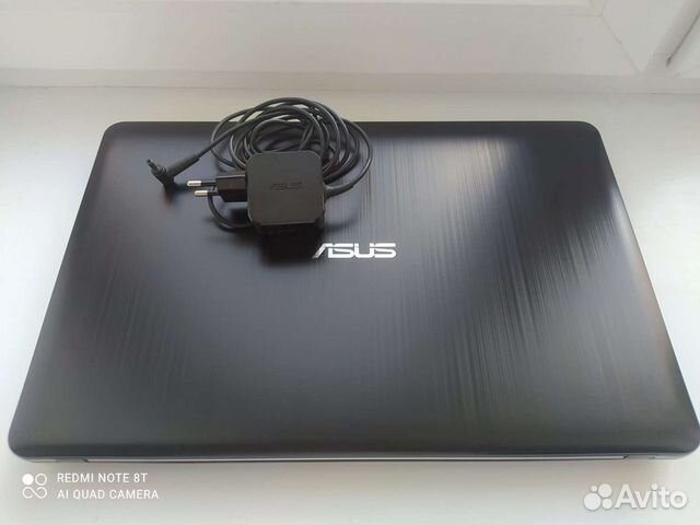 Быстрый ноутбук intel asus VivoBook SSD + 8Gb ram