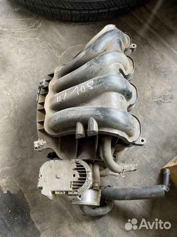 Коллектор впускной на Хундай Солярис 1