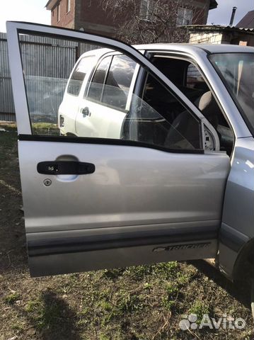 Дверь передняя правая Chevrolet tracker TL52