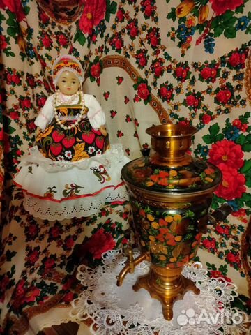Кукла на чайник + расписной самовар