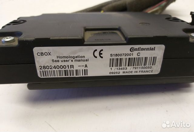 Блок управления автомагнитолой Renault