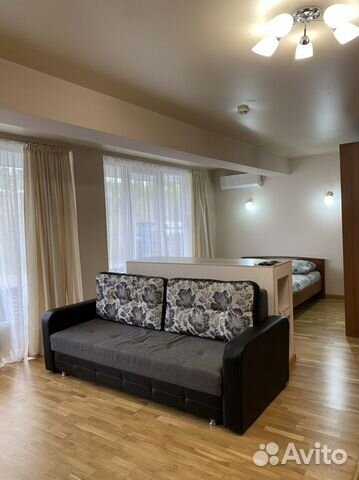 

Квартира-студия, 38 м², 1 кровать