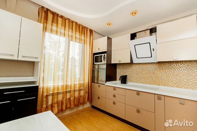 

3-к. квартира, 80 м², 6 кроватей