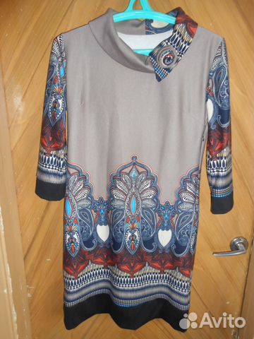 Повседневное платье с восточным орнаментом Повседневное платье с восточным орнаментом