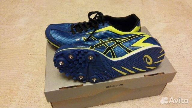 Кроссовки беговые шиповки Asics