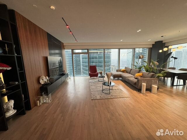 

3-к. квартира, 250 м², 2 кровати