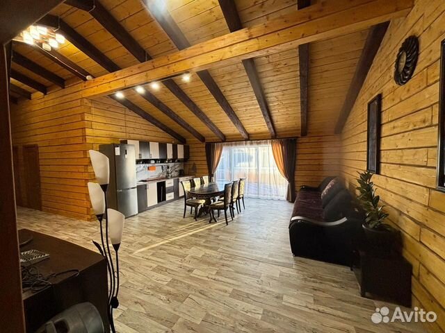 

4-к. коттедж, 140 м²