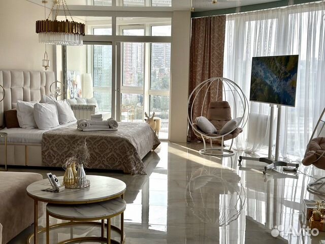 

Квартира-студия, 98 м², 4 кровати