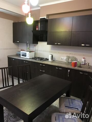 1-к квартира, 42 м², 4/10 эт. 1-к квартира, 42 м², 4/10 эт.