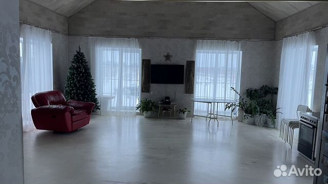 

3-к. дом, 172 м²