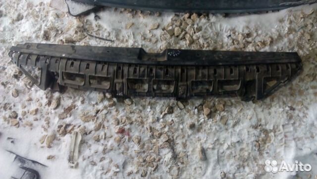 Хендай Солярис 2 накладка замка капота