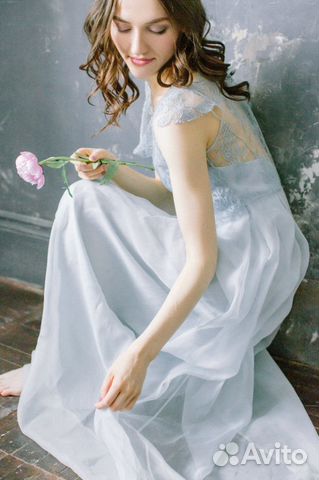 Свадебное вечернее на выпускной платье голубое