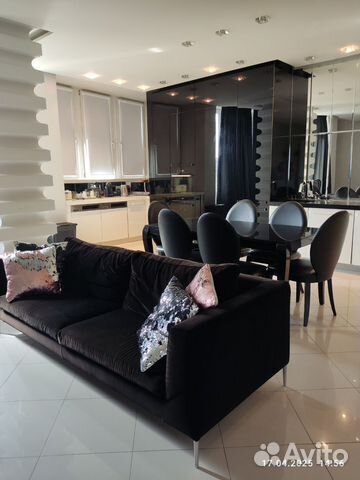 

2-к. квартира, 97 м², 2 кровати