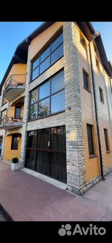 

4-к. коттедж, 350 м²