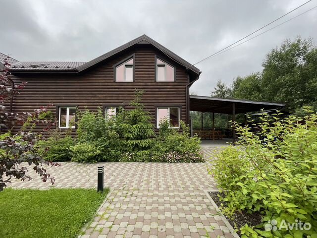 

8-к. коттедж, 400 м²