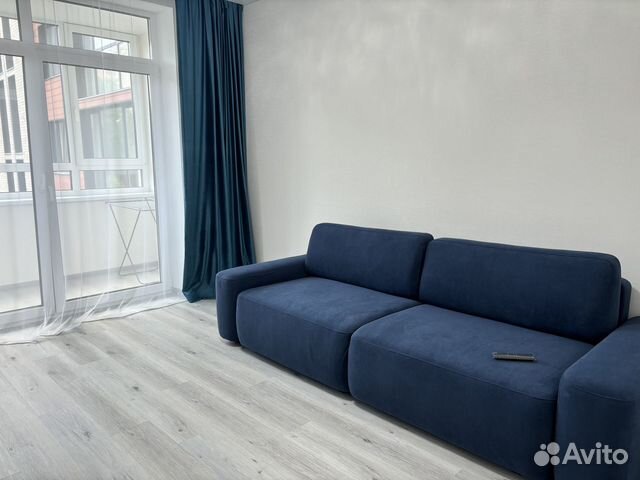 

2-к. квартира, 65 м², 2/8 эт.