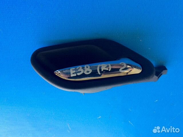 Ручка двери внутренняя передняя правая на BMW E38