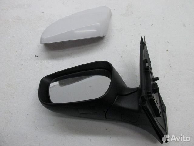Зеркало левое Hyundai Solaris Зеркало левое Hyundai Solaris
