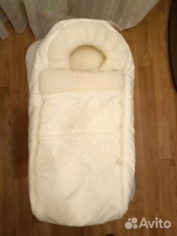 Теплый конверт на выписку младенцам