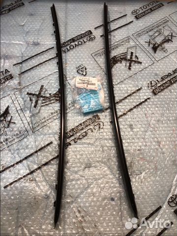 Toyota Land Cruiser Prado 150 молдинг лобового бок