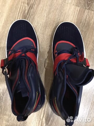 Кроссовки nike air force 270 Кроссовки nike air force 270