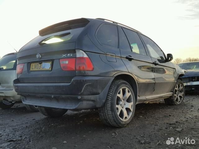 В разборе BMW X5 E53 2003