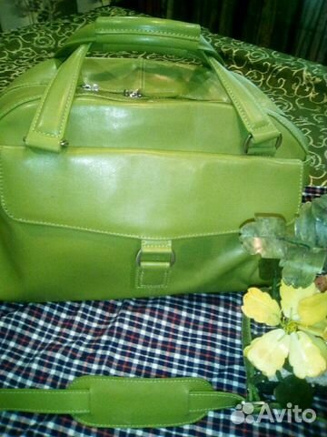 Сумка саквояж новая дорожная Сумка саквояж новая дорожная