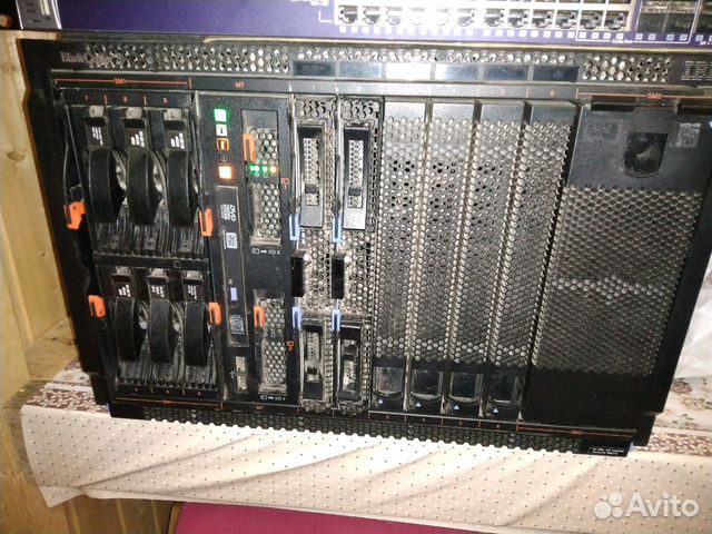Сервер IBM Blade S + 2 HS23. Блейд сервер Сервер IBM Blade S + 2 HS23. Блейд сервер