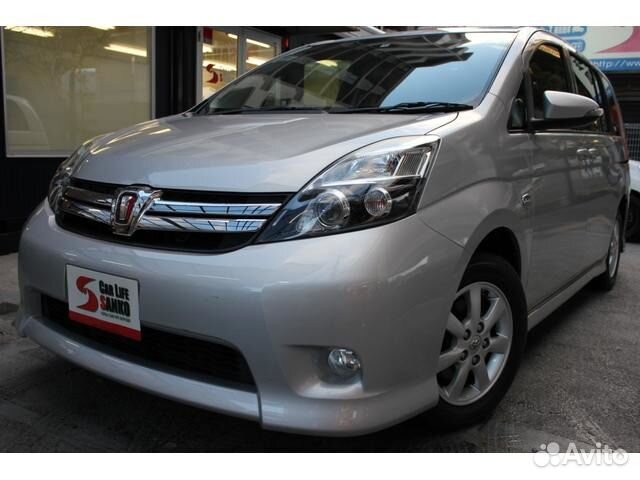 Toyota Isis 1.8 CVT, 2015, 37 000 км